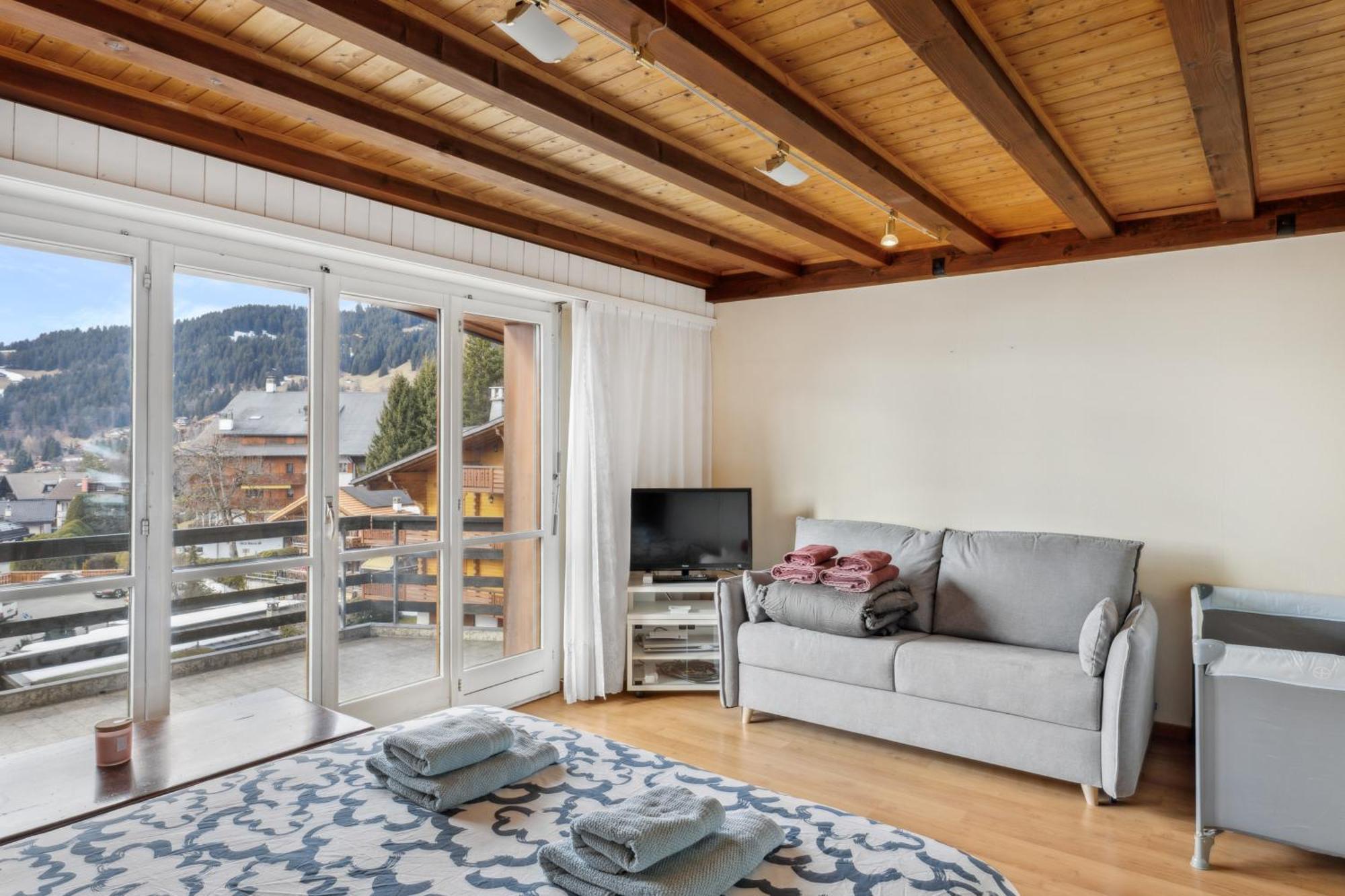 Triplex In Villars Centre With Parking Экстерьер фото